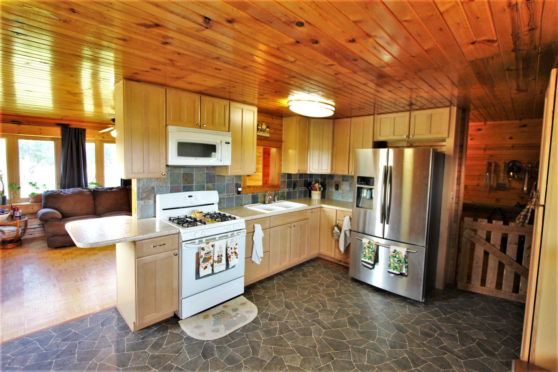 5132 County Road 28 Butler, IN 46721 - Photo 9 of 26