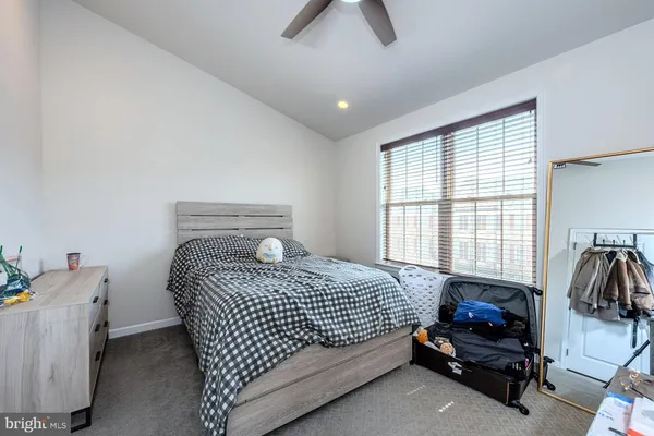 $650,000 | 42624 Lisburn Chase Terrace, Chantilly, VA 20152