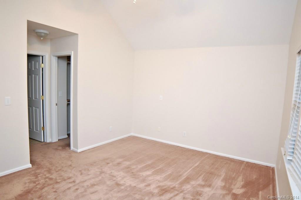 12315 Cardinal Point Road Charlotte, NC 28269 - Photo 12 of 24 Gallery Image 12