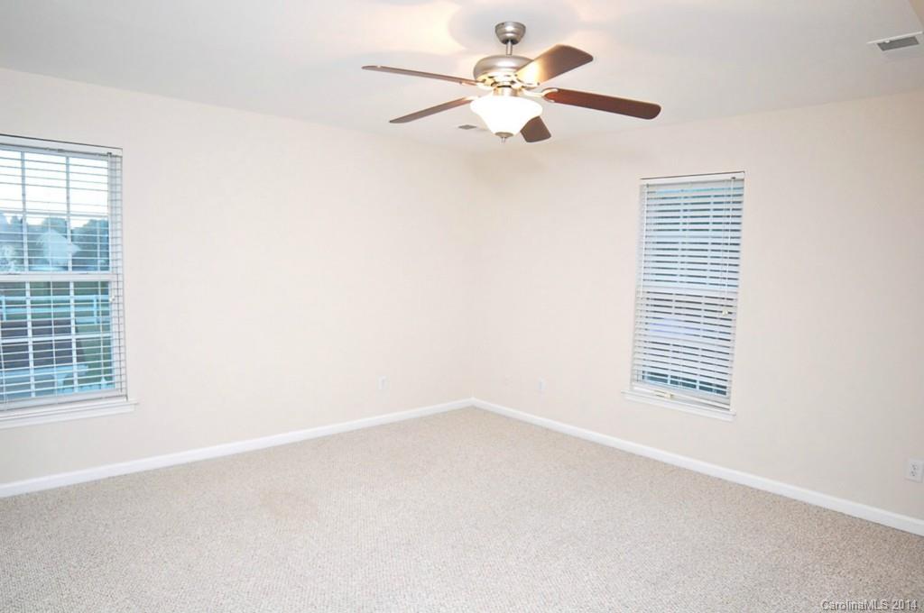 12315 Cardinal Point Road Charlotte, NC 28269 - Photo 16 of 24 Gallery Image 16