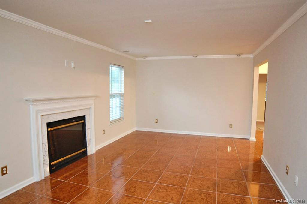 12315 Cardinal Point Road Charlotte, NC 28269 - Photo 5 of 24 Gallery Image 5