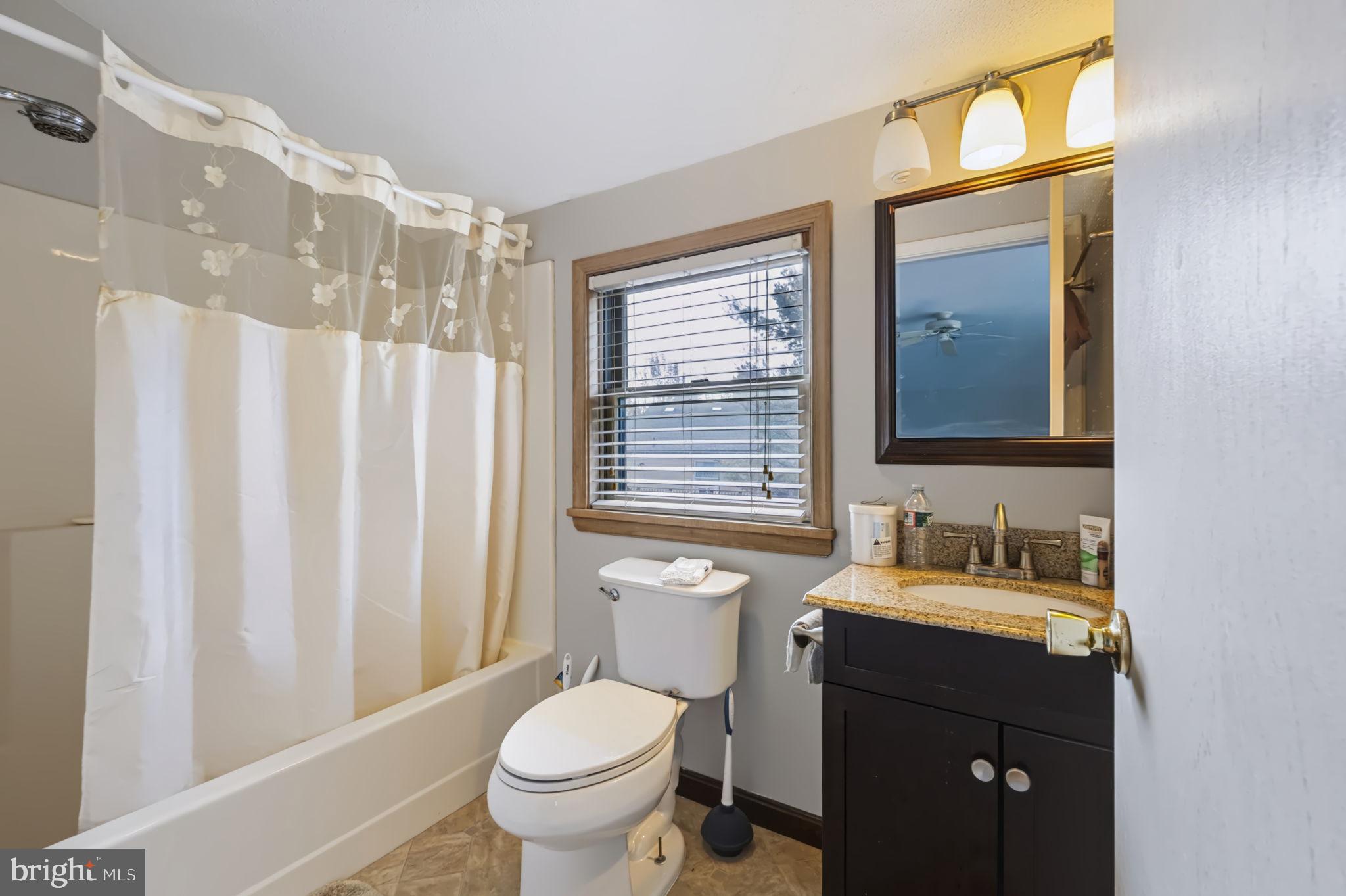 1605 Ridgeview Court Lake Ariel, PA 18436 - Photo 24 of 40 Gallery Image 24