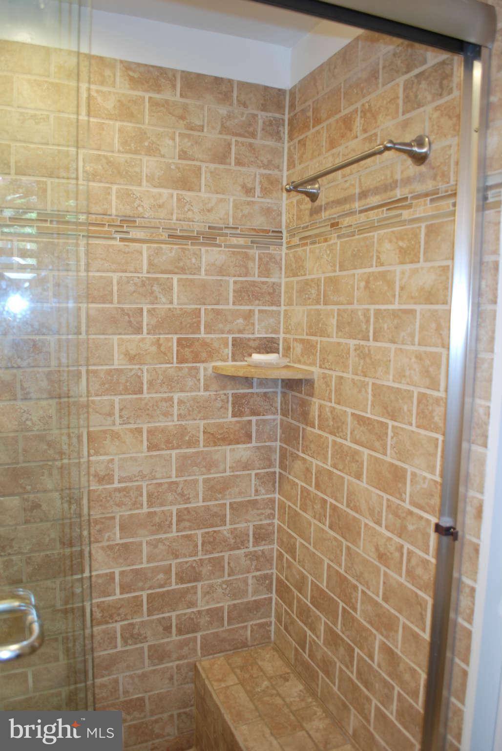 1770 Preston Road, Unit 823 Alexandria, VA 22302 - Photo 7 of 21 Bath