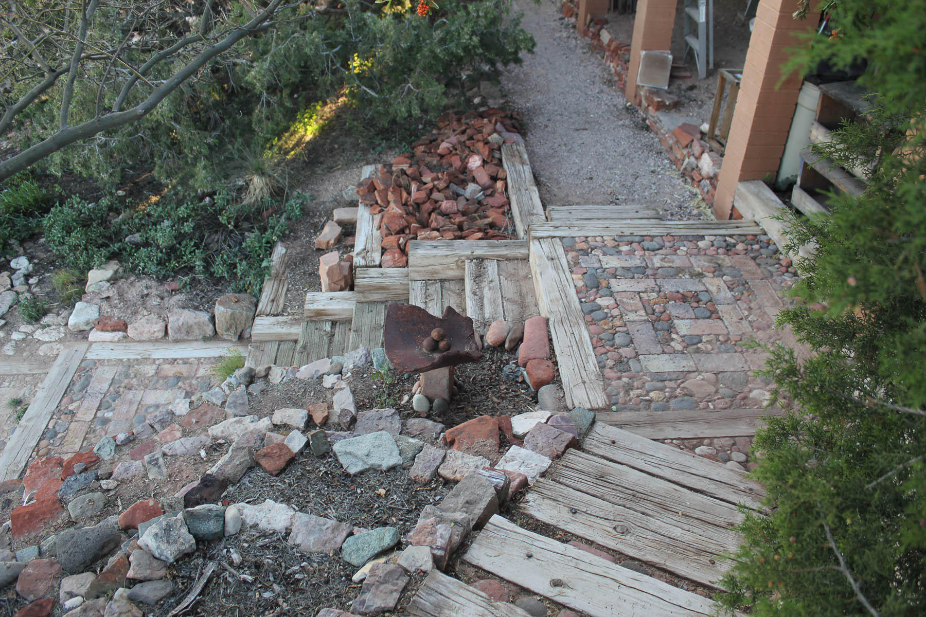 3495 Rusty Spurs Road Rimrock, AZ 86335 - Photo 14 of 15 Stone walkways