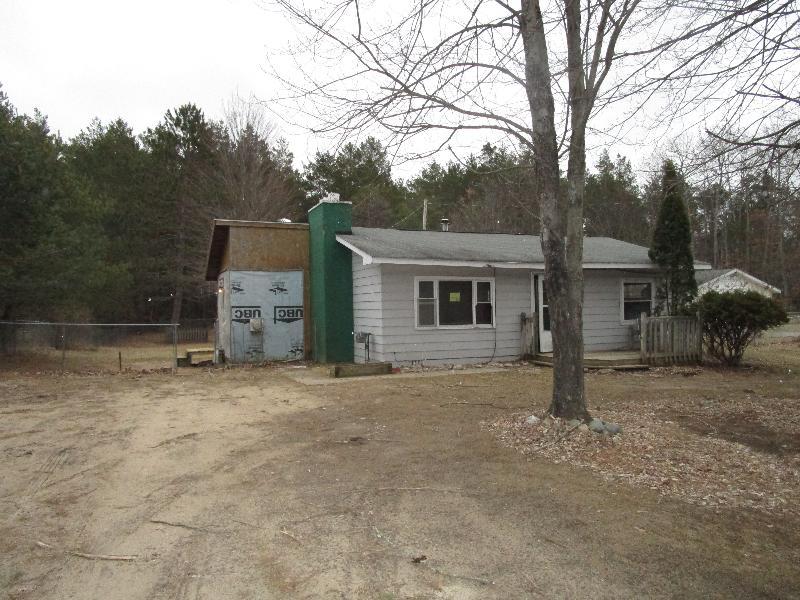 10725 Culver Road Atlanta, MI 49709 - Photo 2 of 32 Gallery Image 2