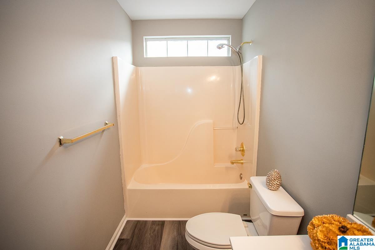 240 Warwick Lane Alabaster, AL 35007 - Photo 29 of 37