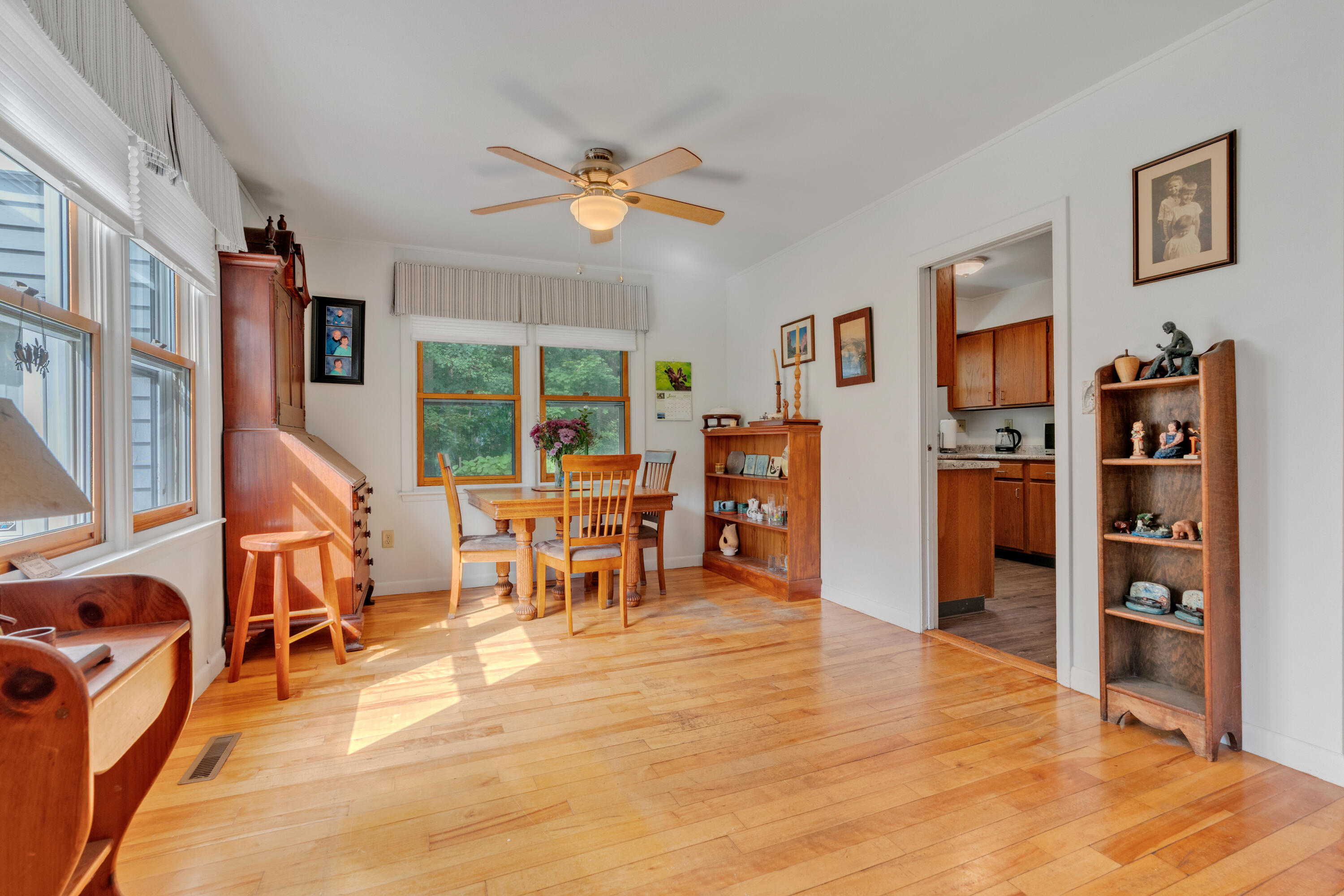 46 Intrepid Street Brunswick, ME 04011 - Photo 8 of 24 46 Intrepid