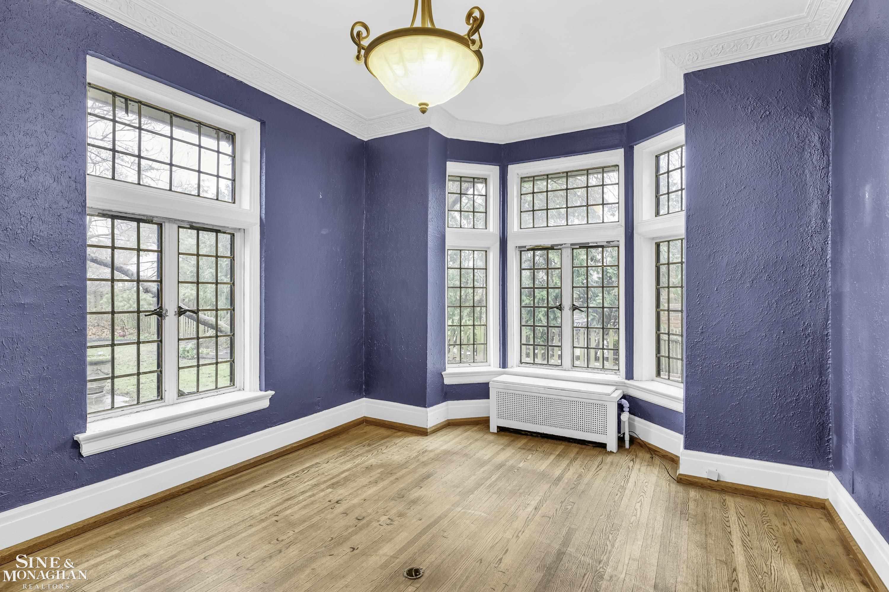 812 Whittier Road Grosse Pointe, MI 48230 - Photo 28 of 70 50163662-f865478b-25ad-46b3-b354-4ed75250ae6a.JPG