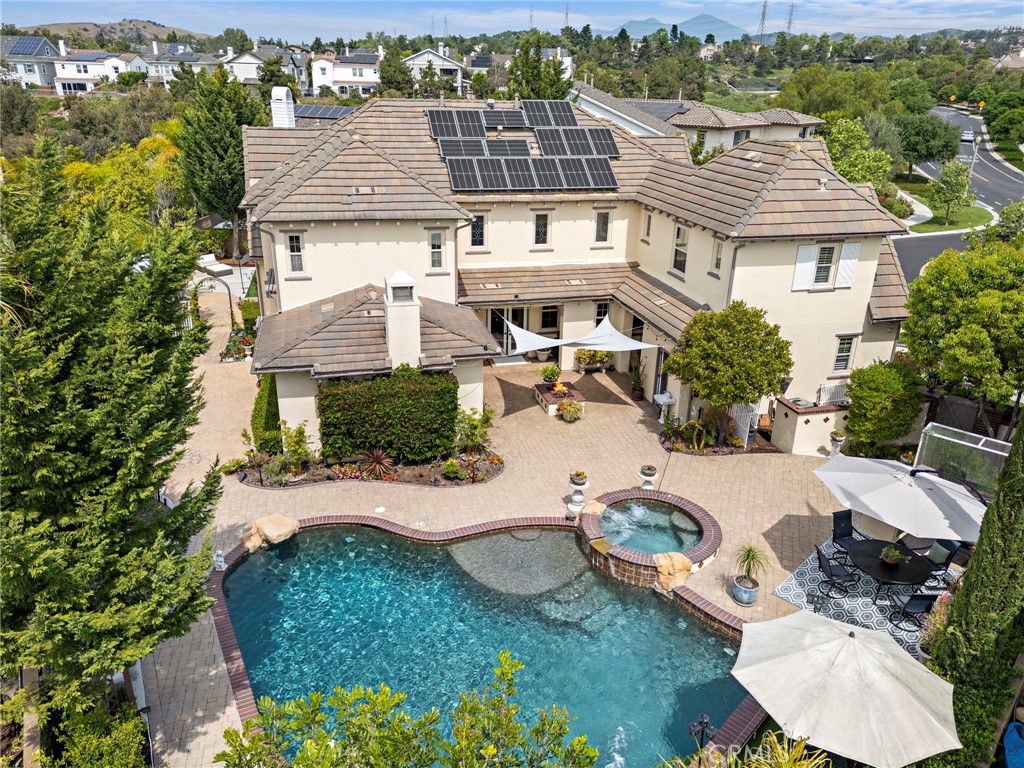5 Cambridge Road Ladera Ranch, CA 92694 - Photo 2 of 56