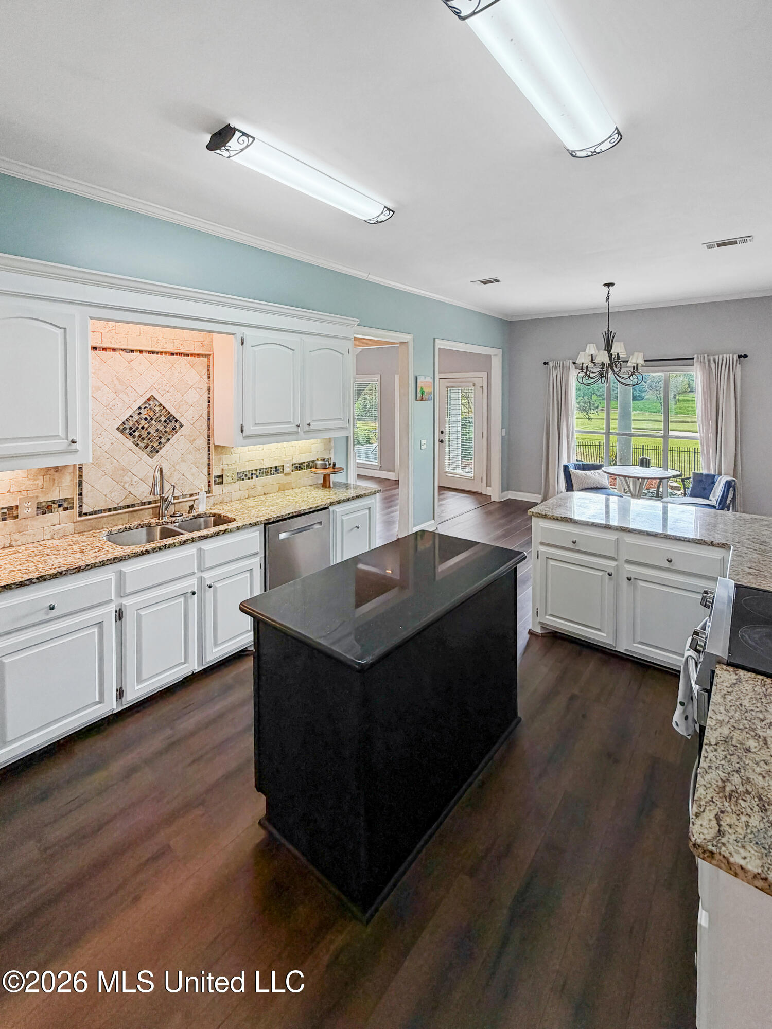 111 Eastpointe Circle Madison, MS 39110 - Photo 7 of 21 07