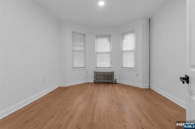 $2,000 | 45 Seymour Avenue, Unit 1, Newark, NJ 07108