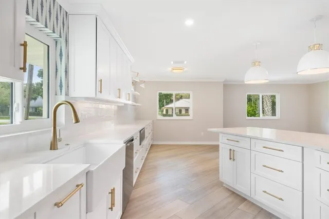 $809,000 | 616 Catalina Street, Vero Beach, FL 32960