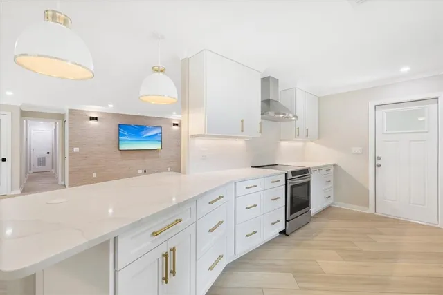 $809,000 | 616 Catalina Street, Vero Beach, FL 32960