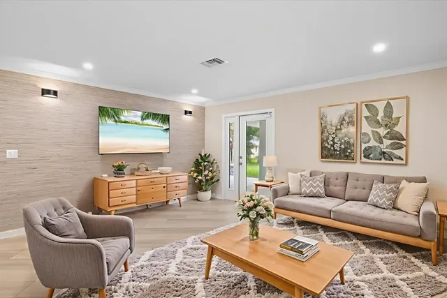 $809,000 | 616 Catalina Street, Vero Beach, FL 32960