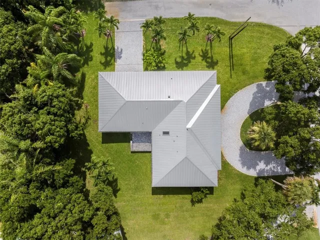 $809,000 | 616 Catalina Street, Vero Beach, FL 32960