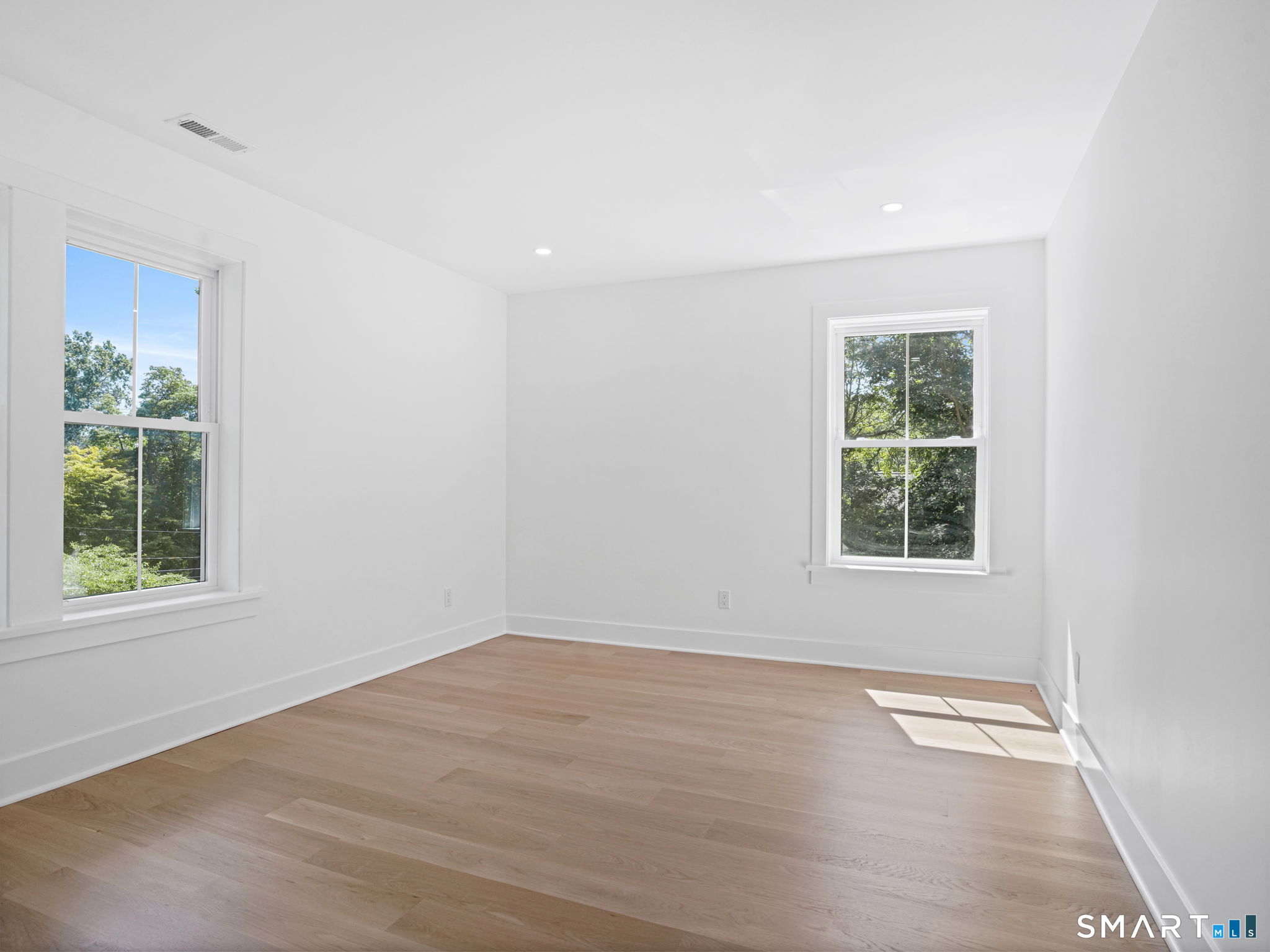 47 West Norwalk Road Norwalk, CT 06850 - Photo 29 of 39 Bedroom 4 (second floor)