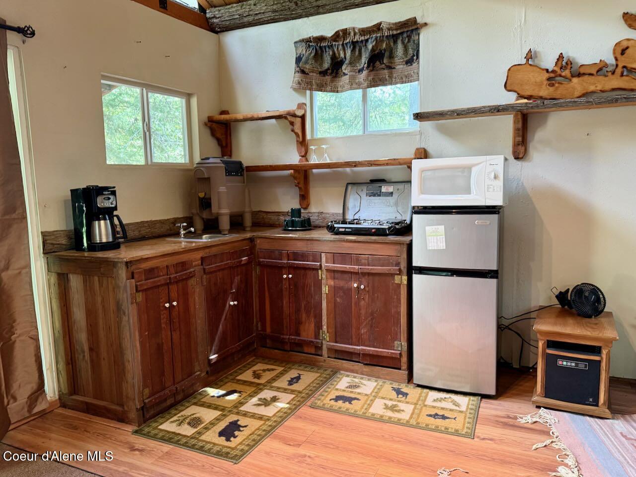 8213 Rapid Lightning Road Sandpoint, ID 83864 - Photo 8 of 40 Cozy Cabin