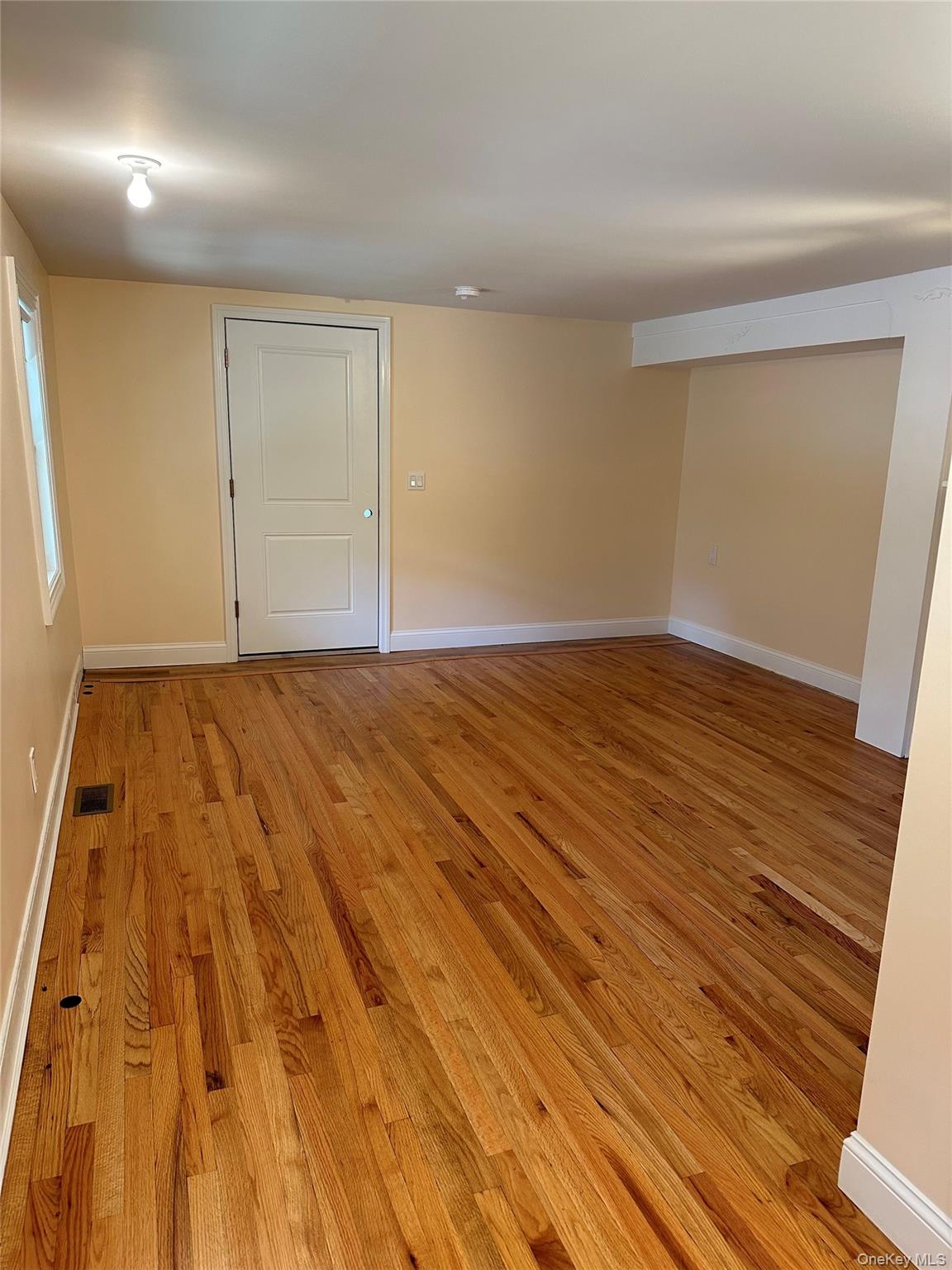 162 Spring Road Huntington, NY 11743 - Photo 14 of 17