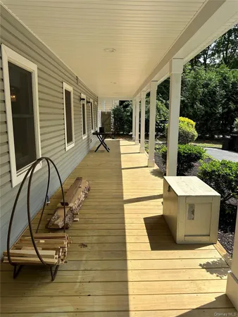 $3,300 | 162 Spring Road, Huntington, NY 11743