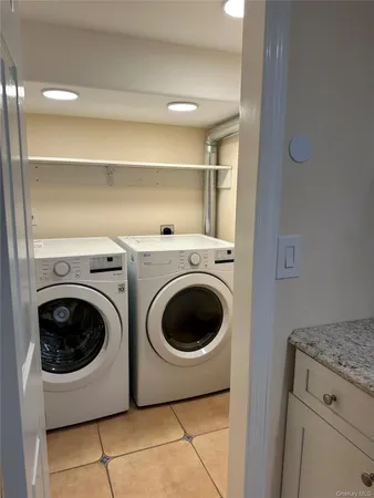 $3,300 | 162 Spring Road, Huntington, NY 11743