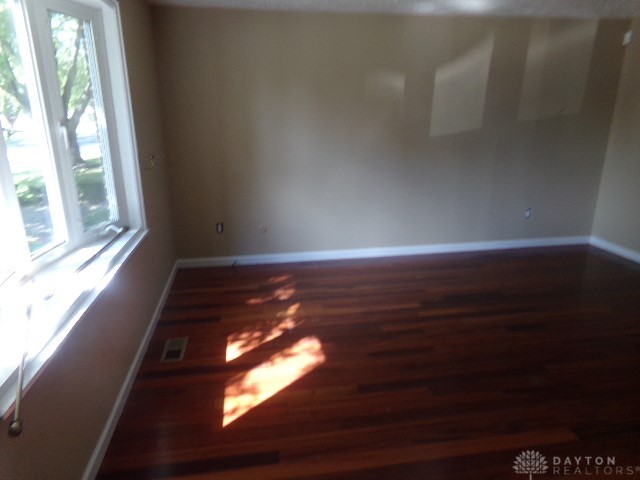 726 West Martindale Road Union, OH 45322 - Photo 3 of 7 Gallery Image 3