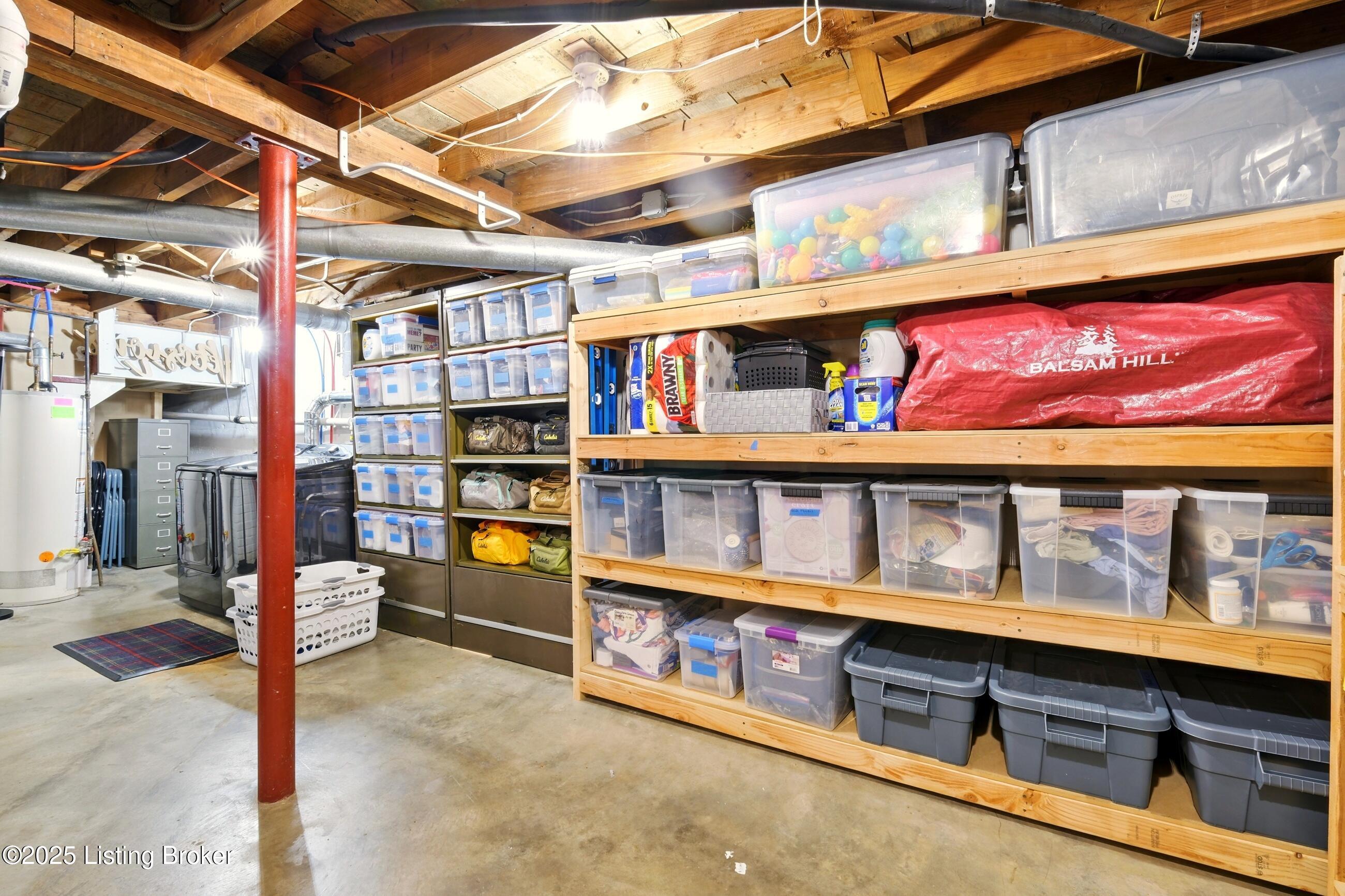 4022 Alton Road Louisville, KY 40207 - Photo 39 of 45 48_4022alton_louisvillerealestatemedia_1
