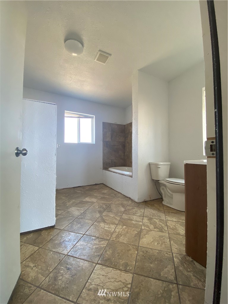 3732 Riverbottom Road Ellensburg, WA 98926 - Photo 11 of 16 Gallery Image 11