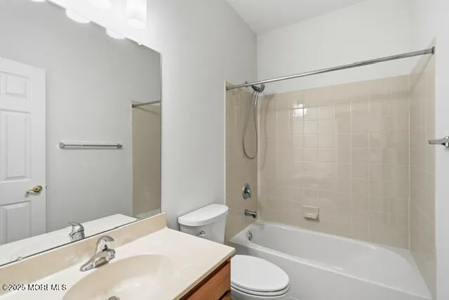 $3,400 | 225 Mirage Boulevard, Barnegat, NJ 08005