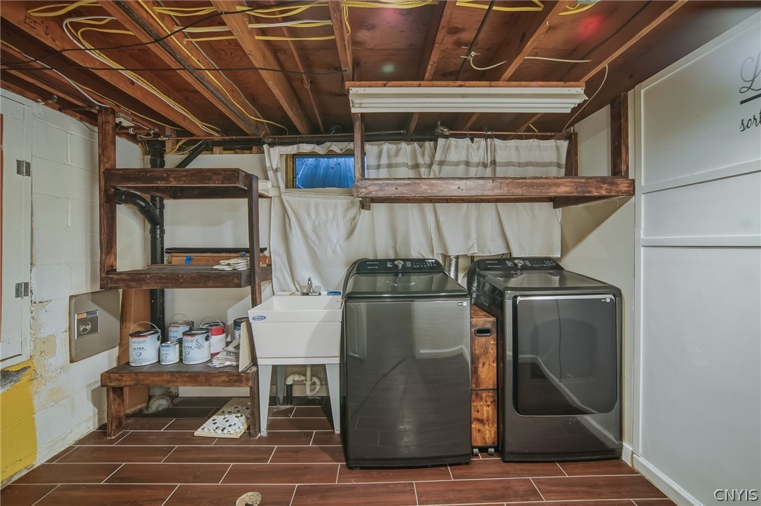 203 Riverdale Road Clay, NY 13090 - Photo 39 of 48 Gallery Image 39