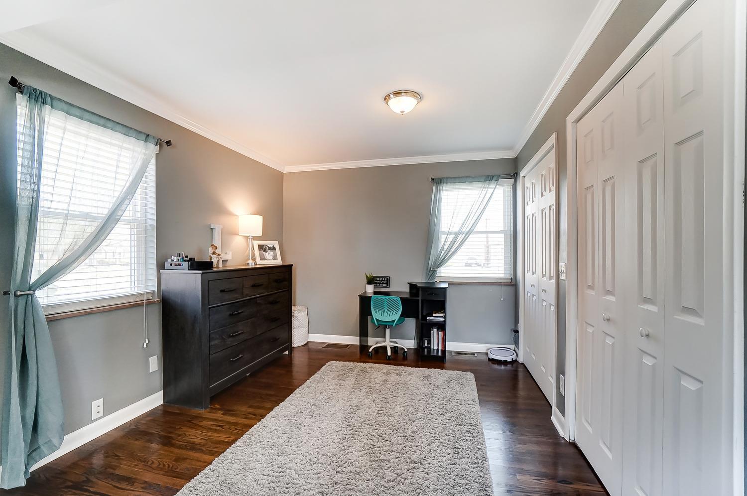 2238 Hunt Road Reading, OH 45215 - Photo 17 of 41