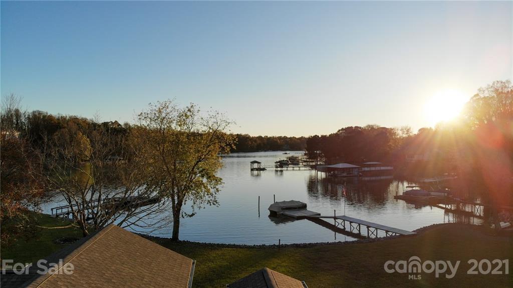 167 Perrin Road Mooresville, NC 28117 - Photo 2 of 34 Gallery Image 2