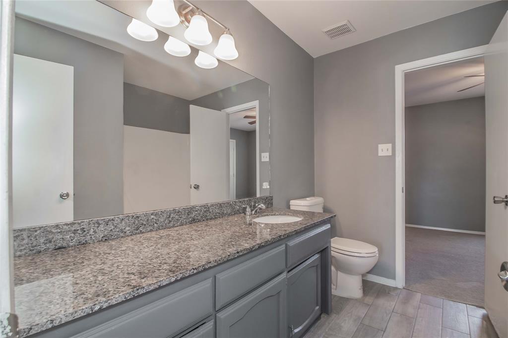 7604 Chapin Road, Unit C Fort Worth, TX 76116 - Photo 14 of 19