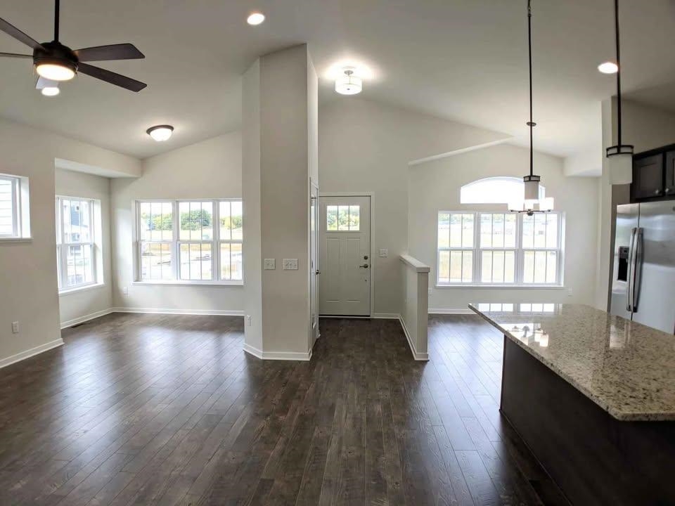 2902 Turnip Way Fitchburg, WI 53711 - Photo 6 of 8