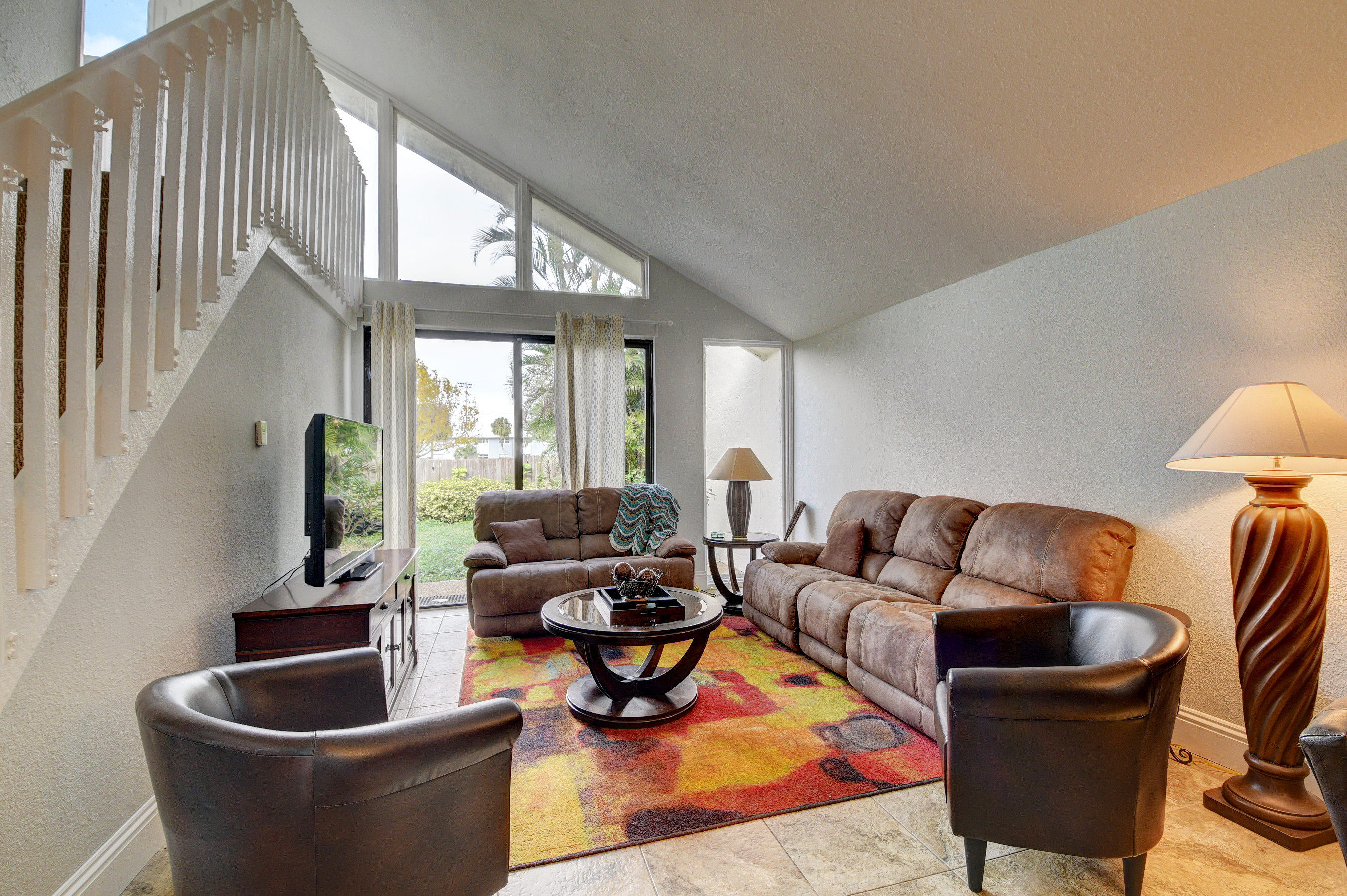 1698 Northwest 13th Street, Unit 3 Boca Raton, FL 33486 - Photo 4 of 33 12_dsc_3216_17_18_19_20