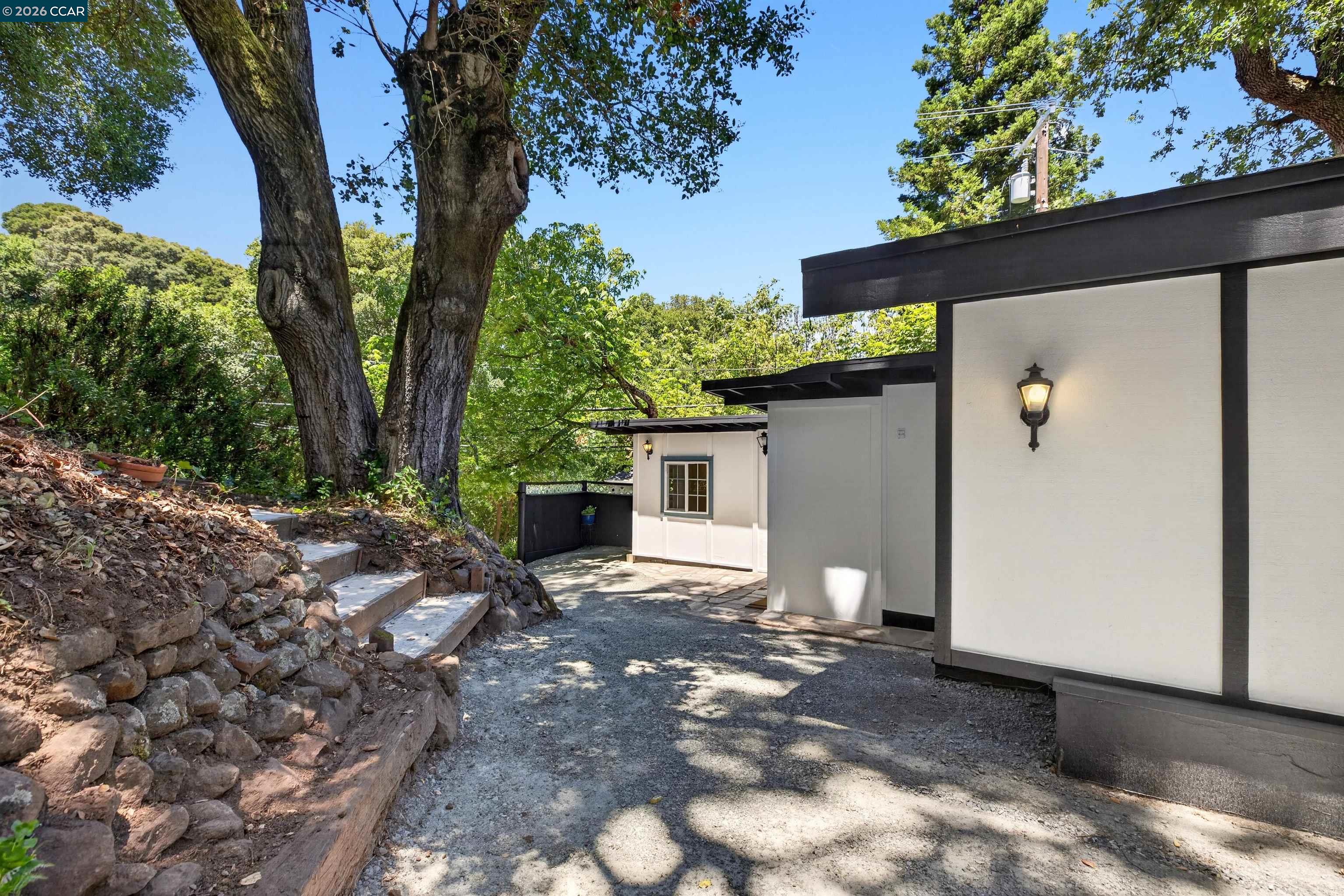 16 El Rincon Orinda, CA 94563 - Photo 22 of 22