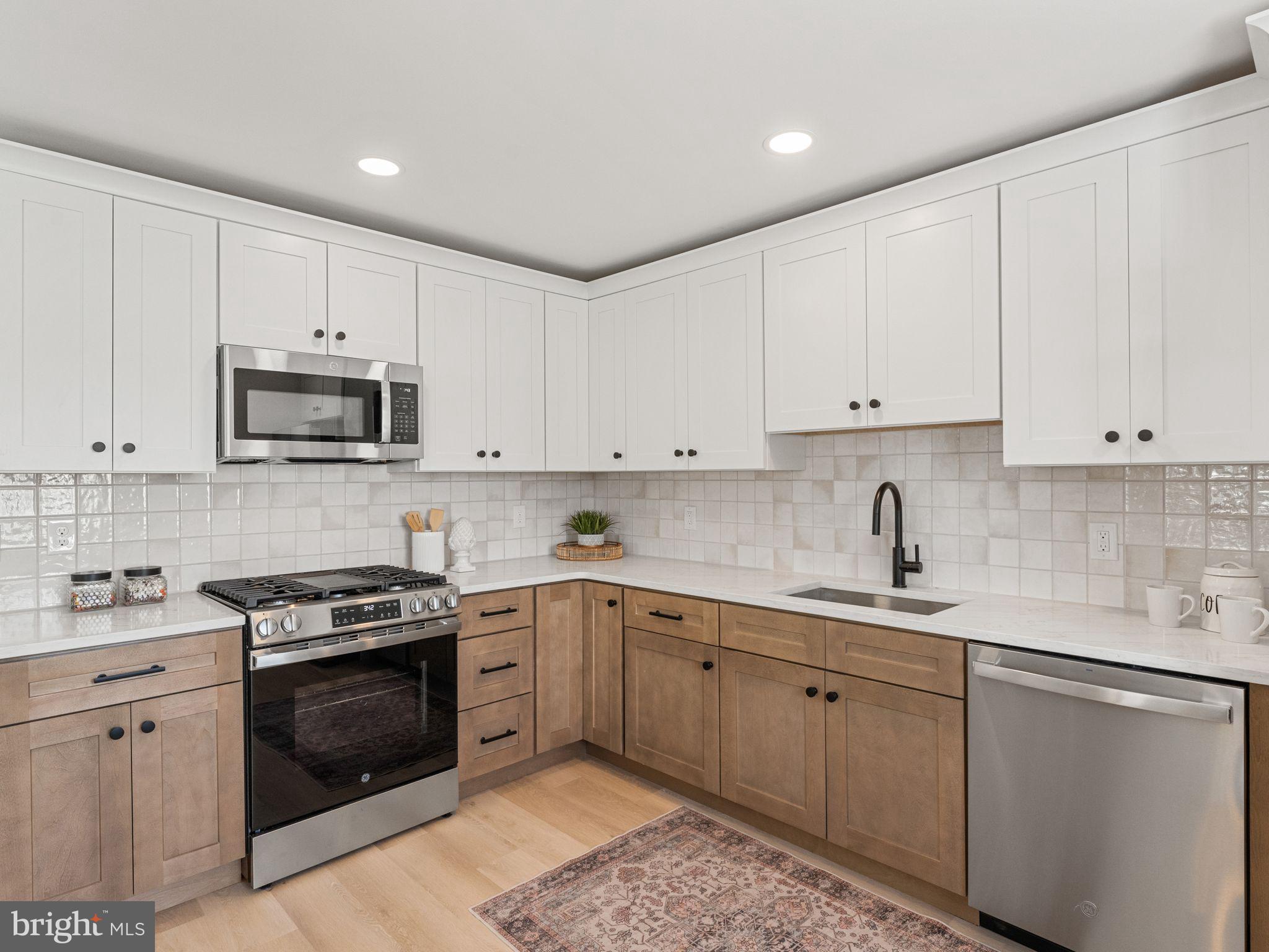 16 Bryant Road Blackwood, NJ 08012 - Photo 12 of 57
