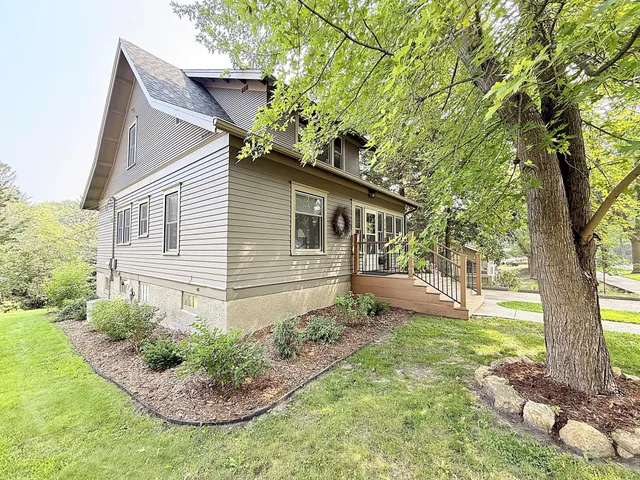 $265,000 | 216 South 9th Street, Montevideo, MN 56265