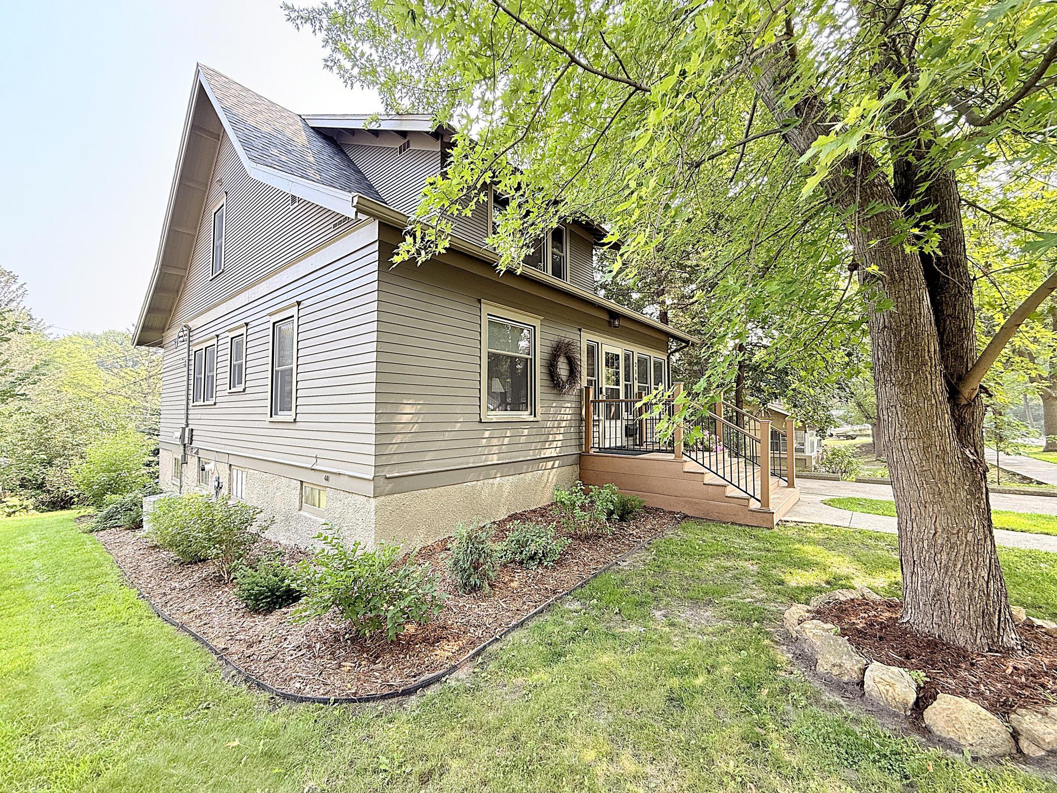 216 South 9th Street Montevideo, MN 56265 - Photo 9 of 63