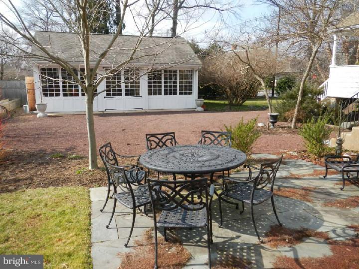 200 South Chester Road Swarthmore, PA 19081 - Photo 22 of 24 Patio