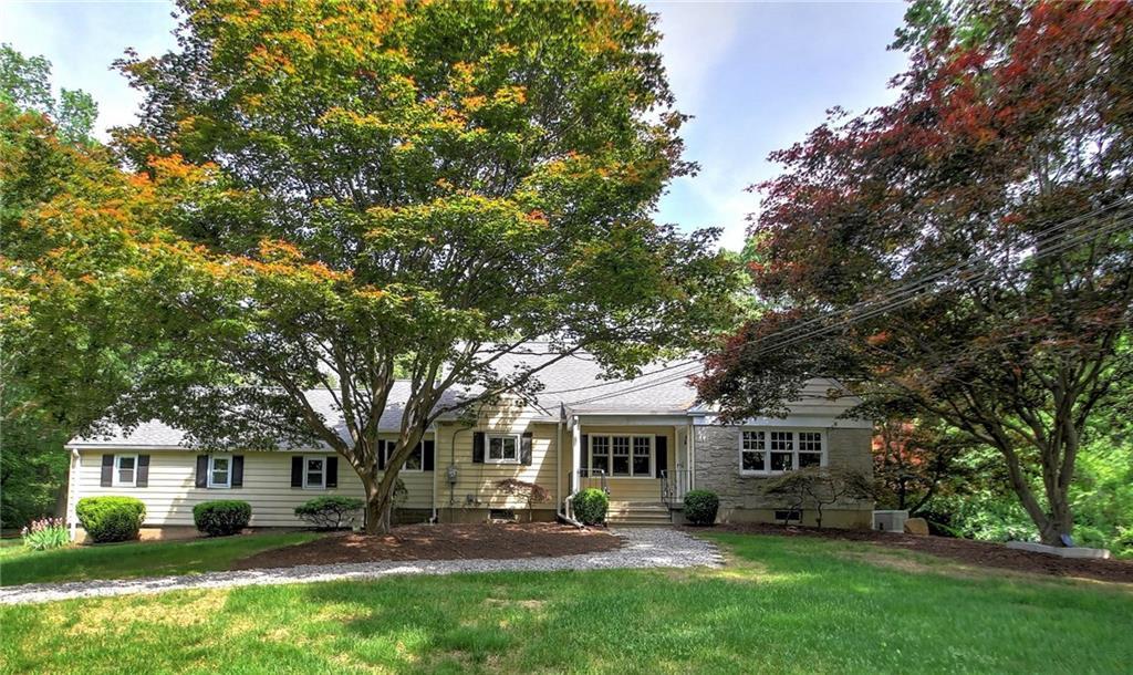 637 Ridge Road Orange, CT 06477 - Photo 1 of 1 Front of House