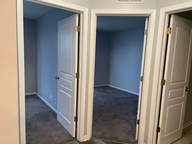 $2,750 | 416 Conservatory Lane, Aurora, IL 60502