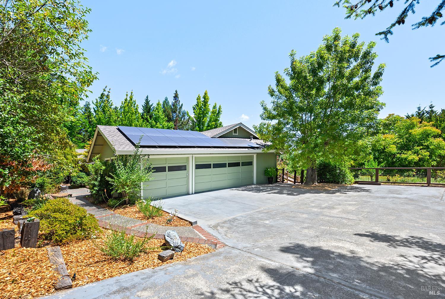 7595 Giusti Road Forestville, CA 95436 - Photo 3 of 41 a front view of house with yard and green space