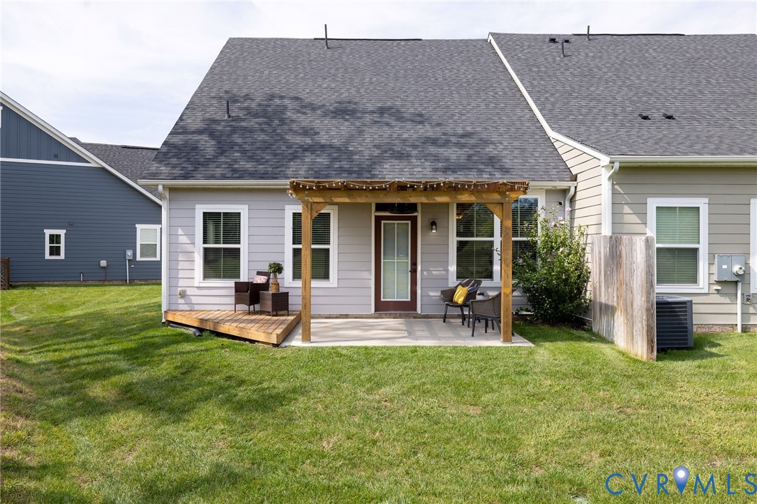 9081 Spring Green Loop Mechanicsville, VA 23116 - Photo 32 of 49