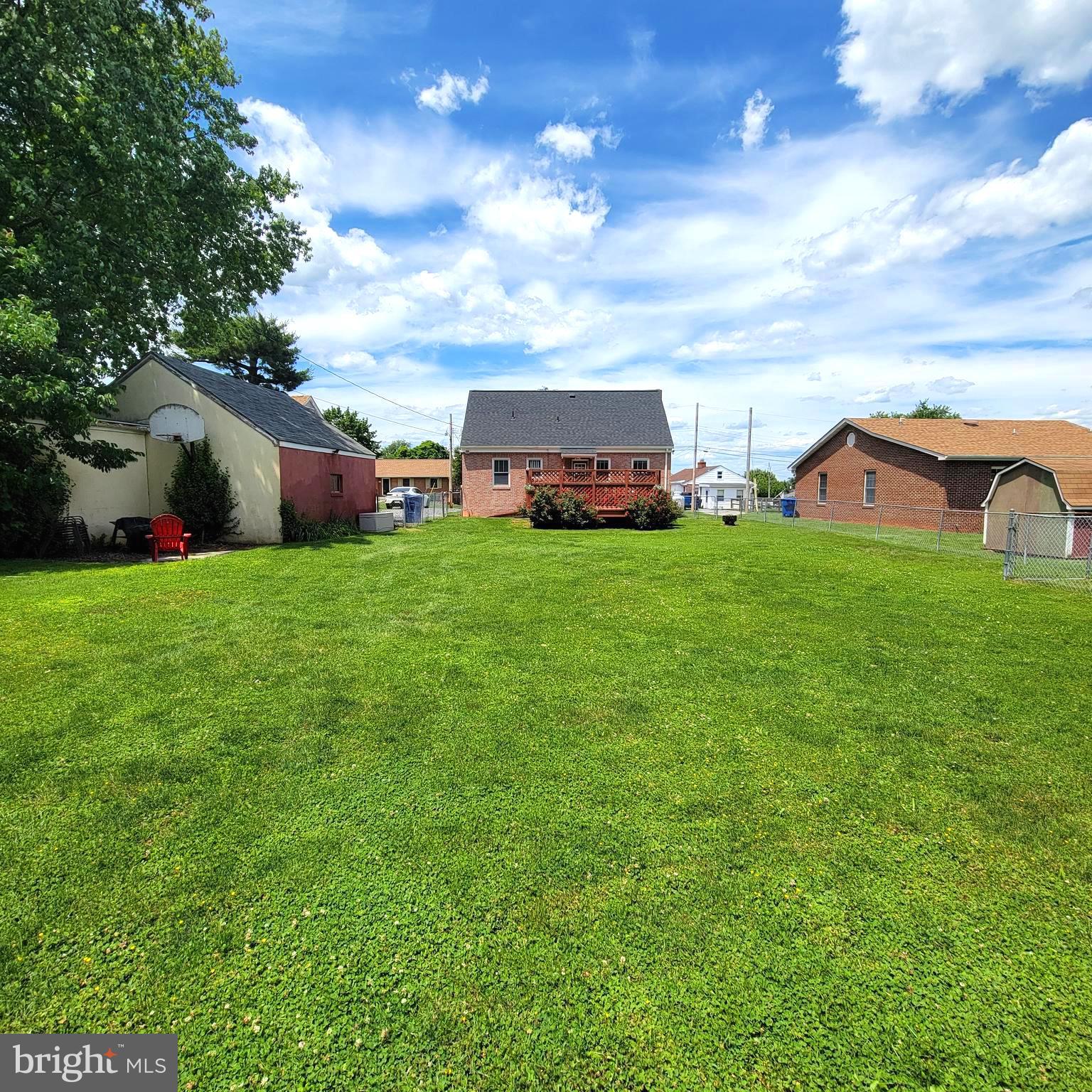 605 Stockton Road Front Royal, VA 22630 - Photo 5 of 8 Spacious backyard