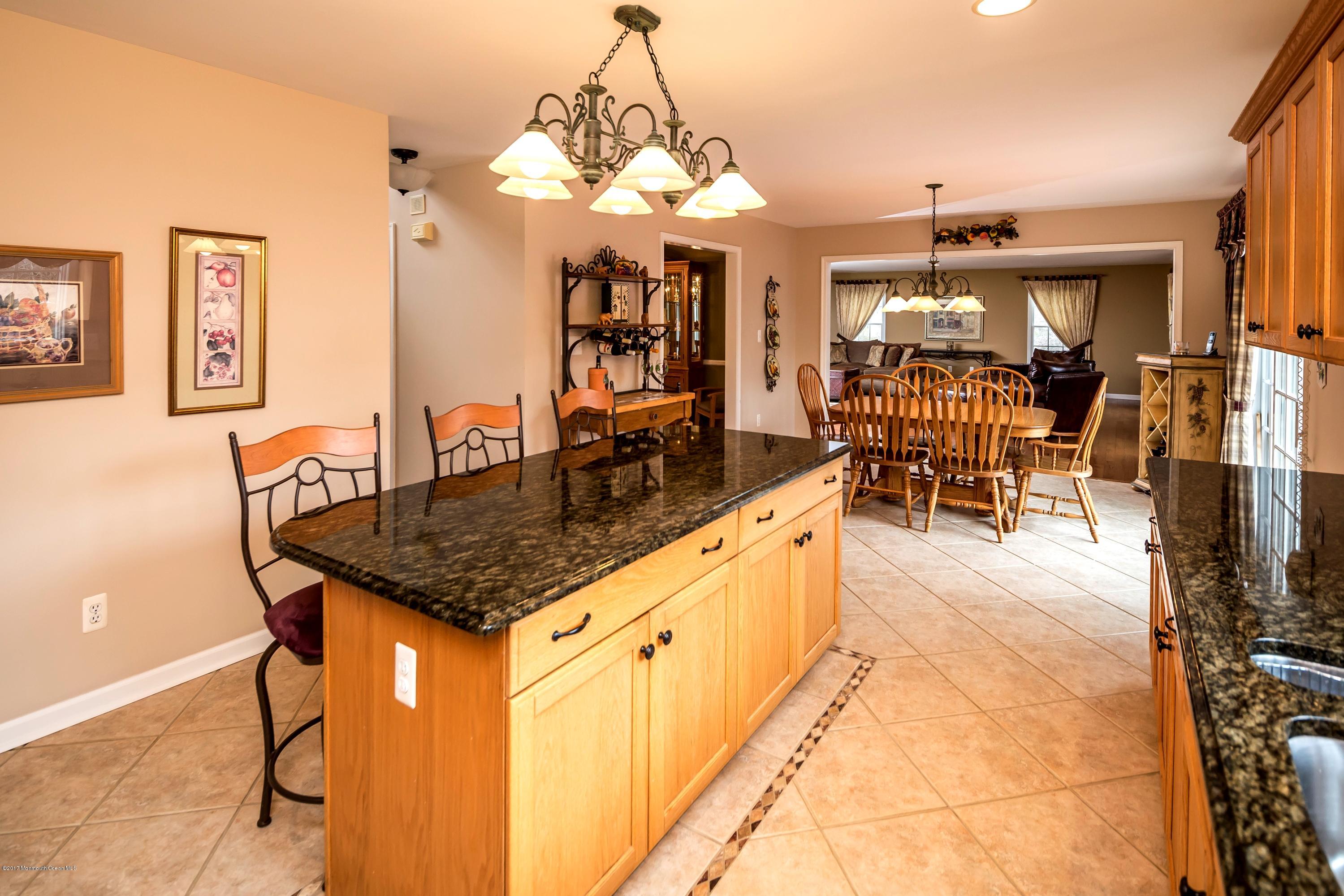 26 Hamilton Hill Road Lincroft, NJ 07738 - Photo 10 of 36 26 Hamilton Hill Rd Kitchen 4