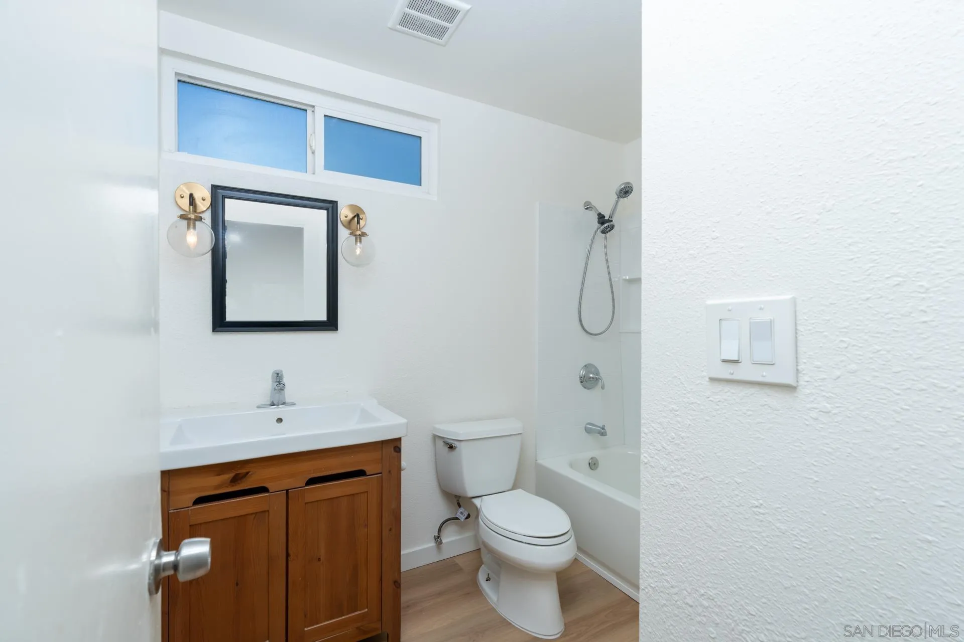 11368 Squamish Road San Diego, CA 92126 - Photo 13 of 35