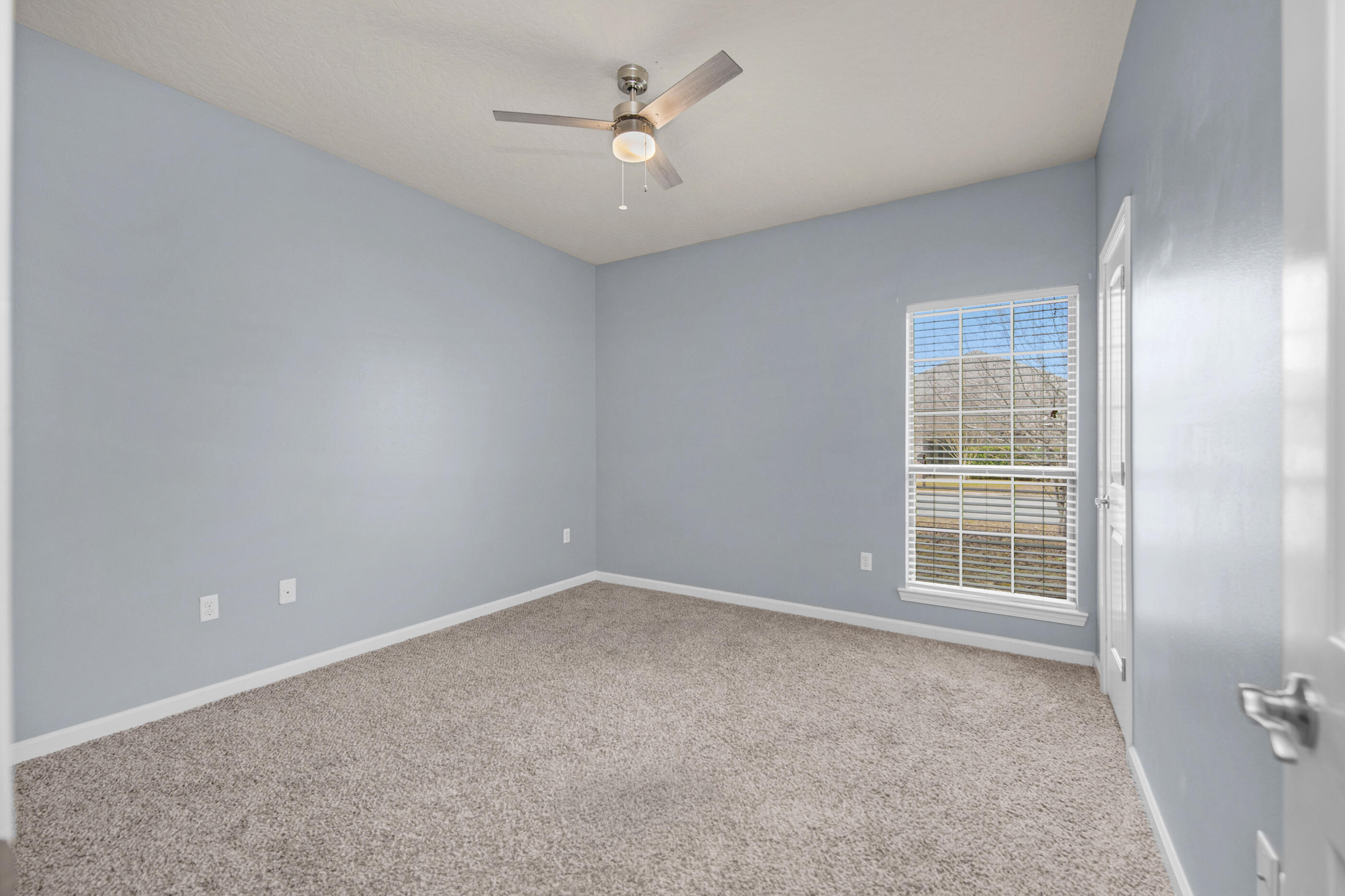 4596 Hermosa Road Crestview, FL 32539 - Photo 15 of 27 Hermosa-18-5
