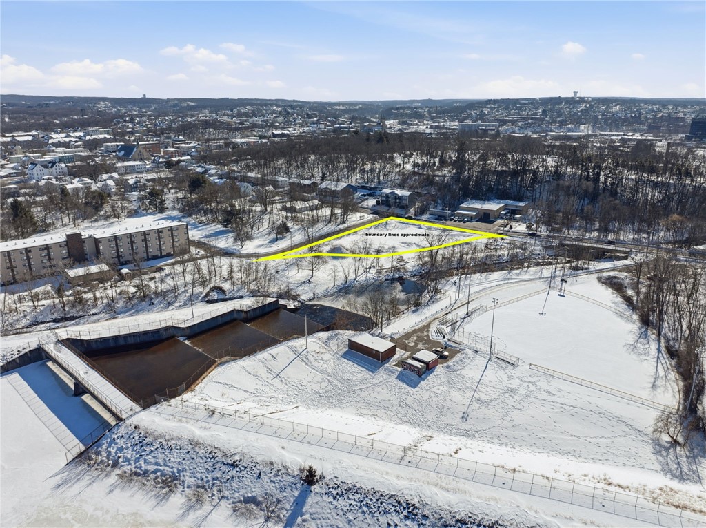 256 Privilege Street Woonsocket, RI 02895 - Photo 12 of 36