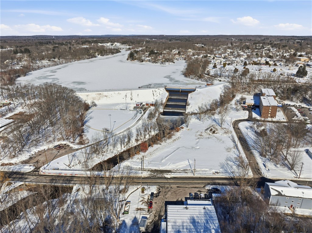 256 Privilege Street Woonsocket, RI 02895 - Photo 21 of 36