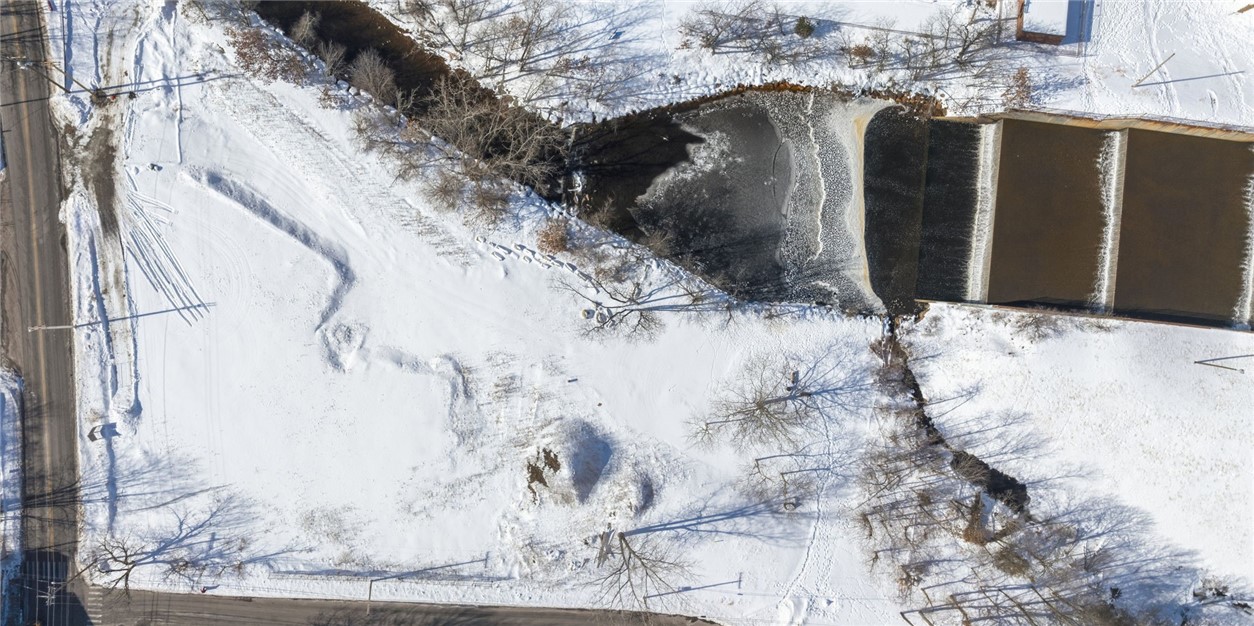 256 Privilege Street Woonsocket, RI 02895 - Photo 23 of 36